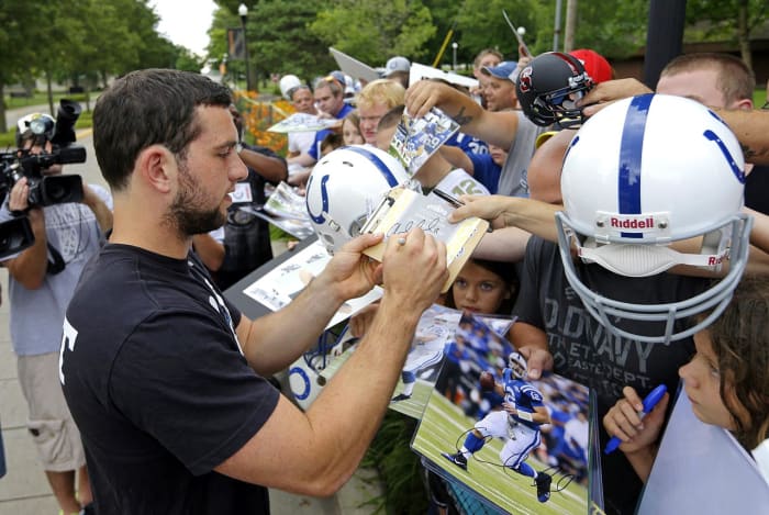 Indianapolis-Colts-Andrew-Luck.jpg